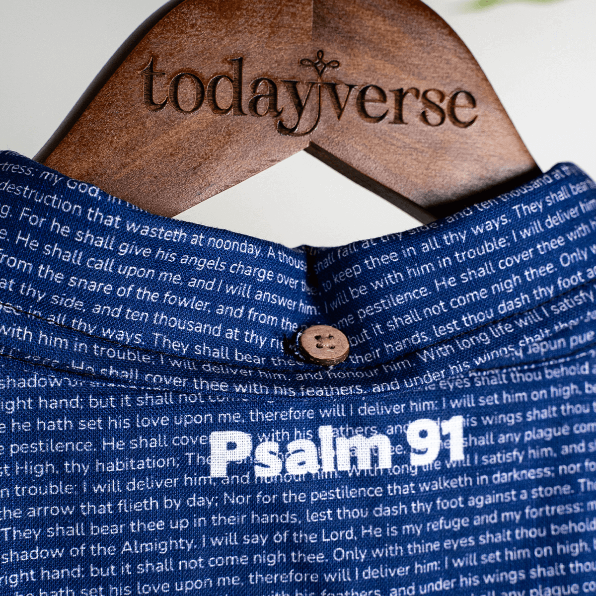 Psalm 91 Men's Linen Textured Cotton Short Sleeve Shirt