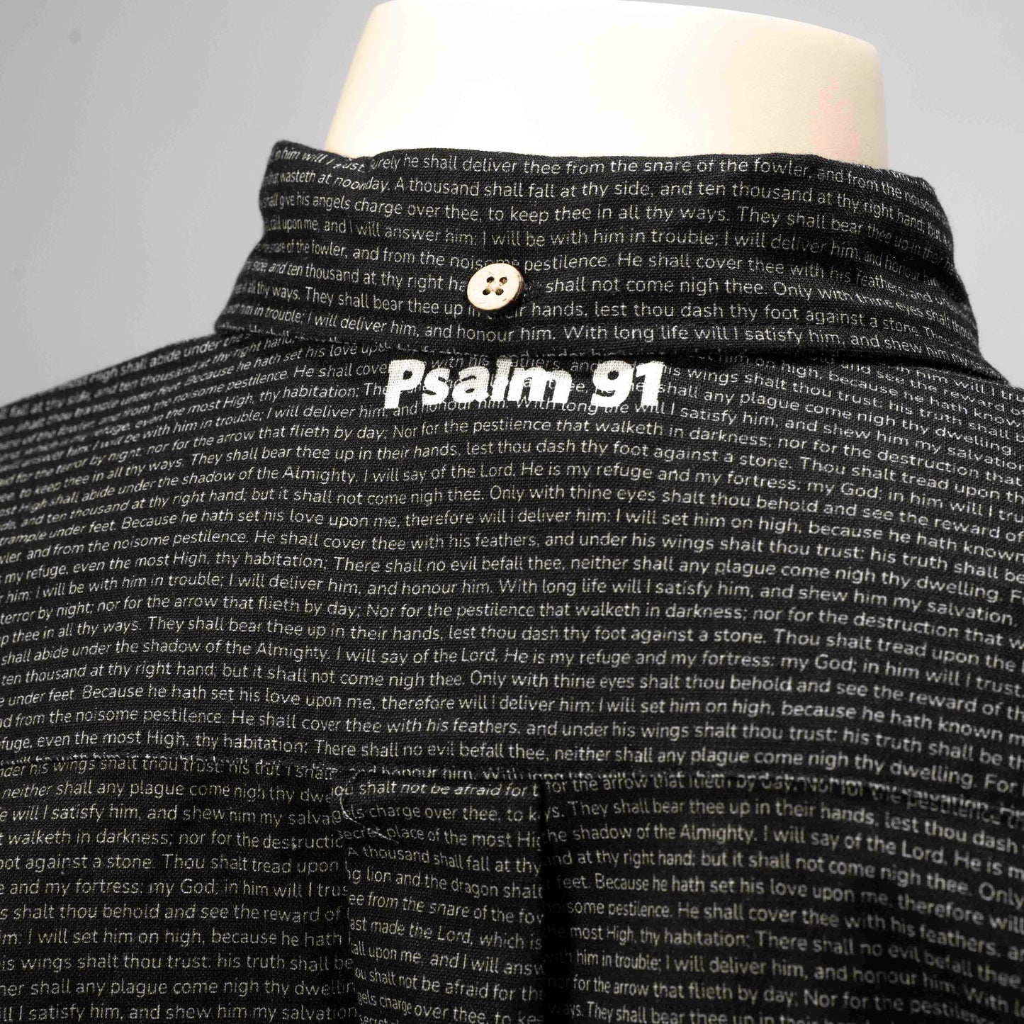Psalm 91 Men's Linen Textured Cotton Short Sleeve Shirt